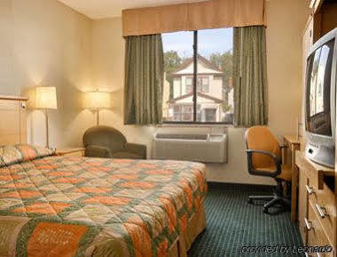 نيو يورك Knights Inn - Jfk Airport الغرفة الصورة